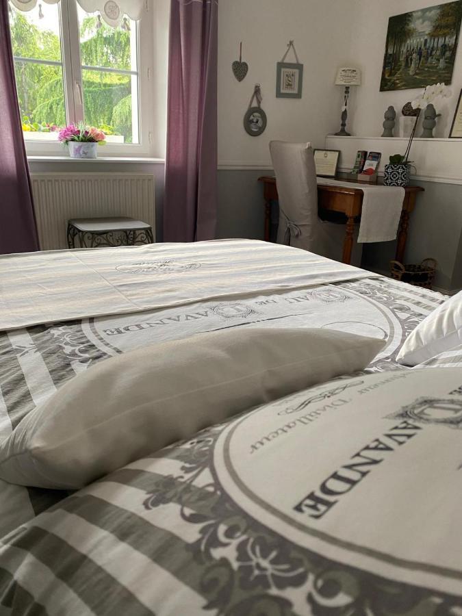 Bed and Breakfast La Grange D'Helene Cholet Exteriér fotografie