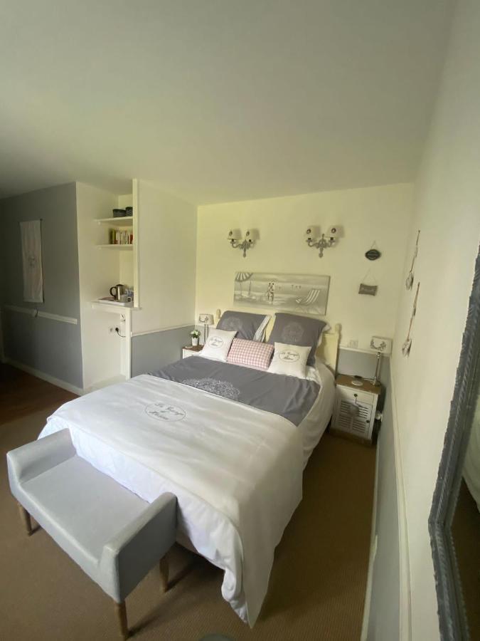 Bed and Breakfast La Grange D'Helene Cholet Exteriér fotografie